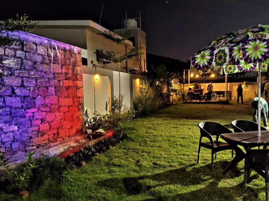 Nine Hill Villa - 2Bhk Private Villa With Pool Udaipur Exterior foto