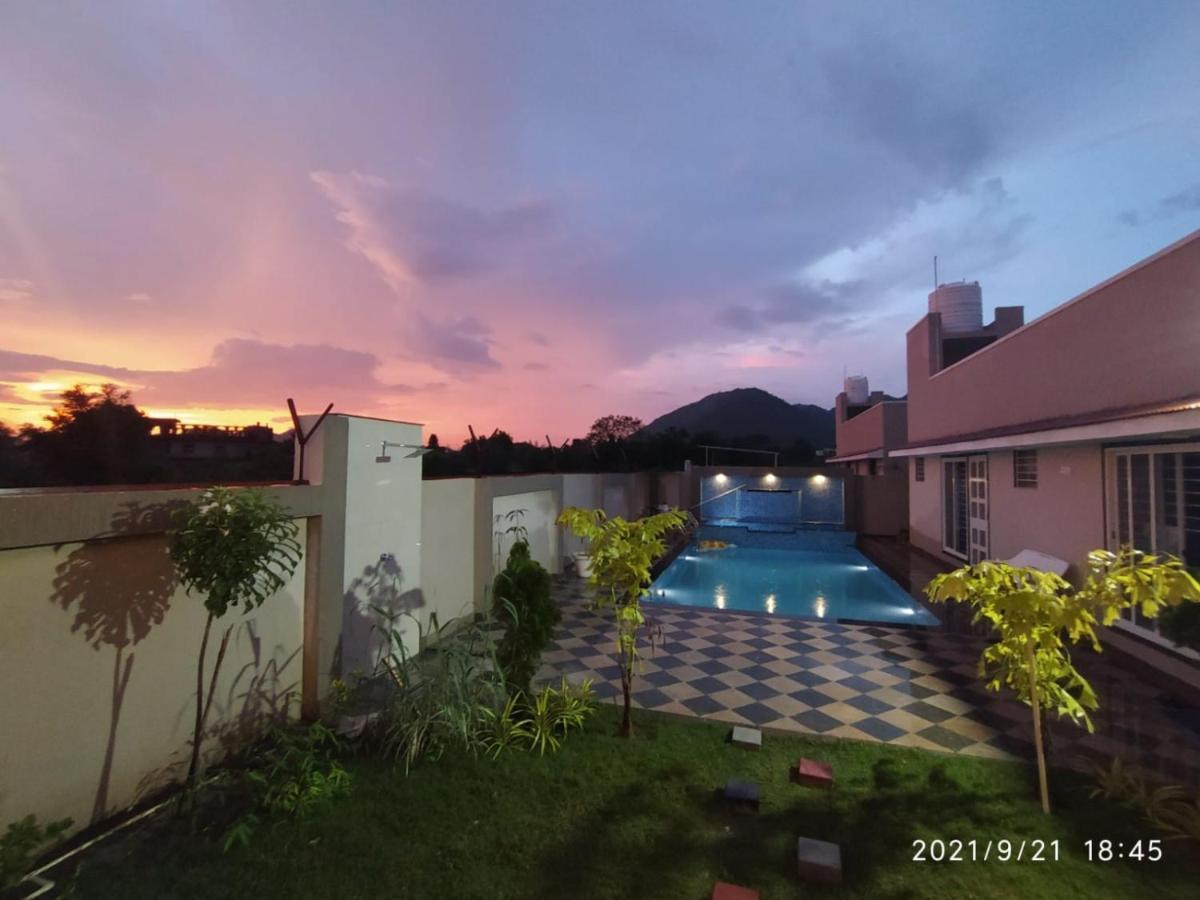Nine Hill Villa - 2Bhk Private Villa With Pool Udaipur Exterior foto